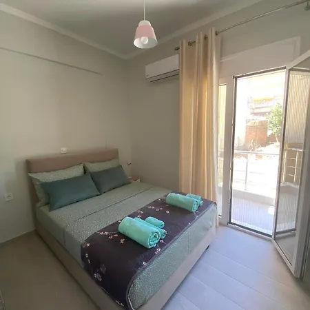 Modern Lejlighed Pírgos